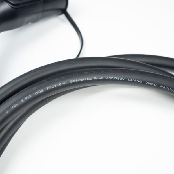 Зарядный кабель Type 2 socket - Type 2 plug (Тип 2 - Тип 2), 32А, 380В