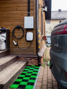 Зарядка Pingalax PCAC-J5 заряжает Evolute Зарядка Pingalax PCAC-J5 заряжает Evolute